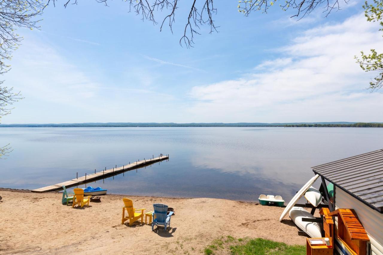 Greystone On Golden Lake Deacon ภายนอก รูปภาพ