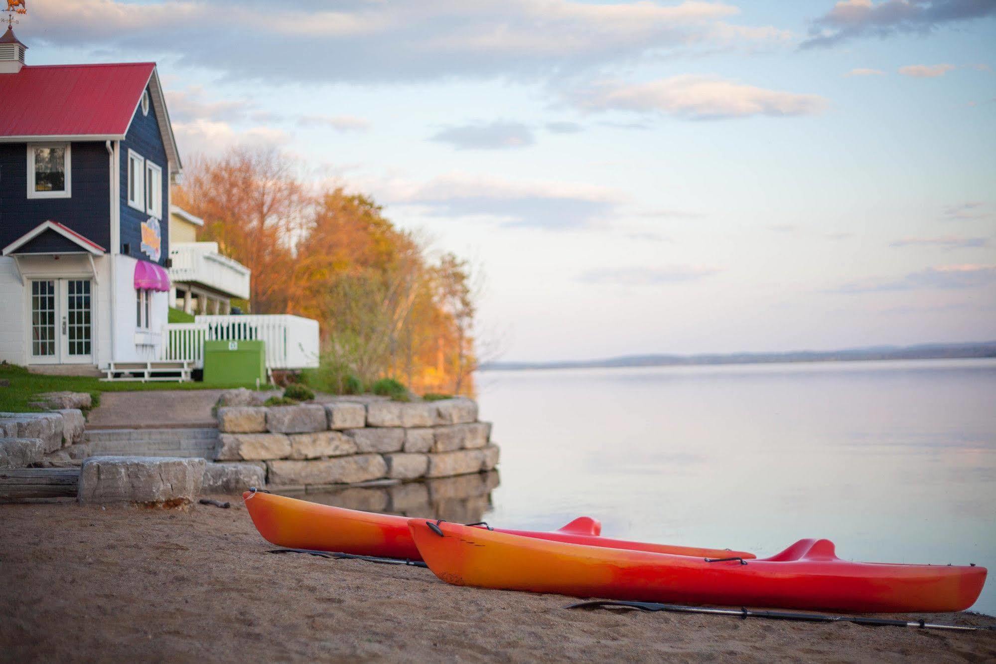 Greystone On Golden Lake Deacon ภายนอก รูปภาพ